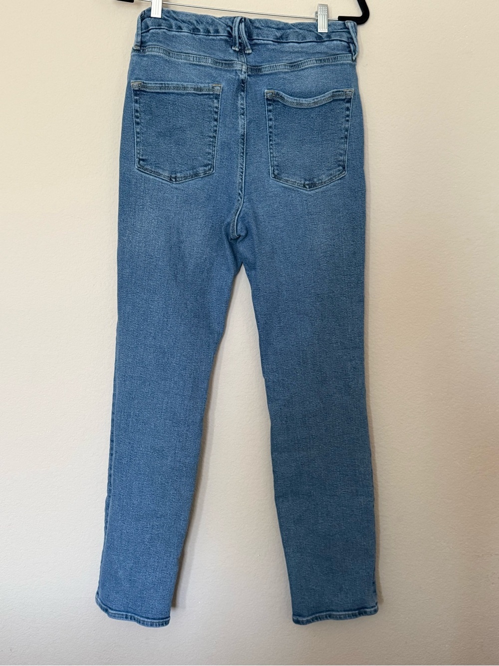 Good American Size 15 Medium Wash Straight Leg Jeans 31” Inseam - Picture 5 of 8